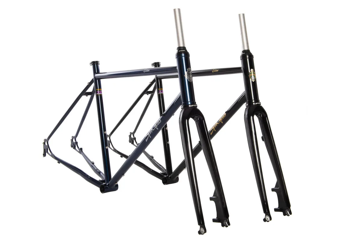 Spa Cycles Elan 725 steel frames and forks in dark blue and black